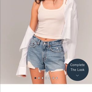 Abercrombie Boyfriend Short Size 26